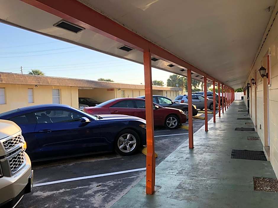 Sunset Inn- Fort Pierce, FL