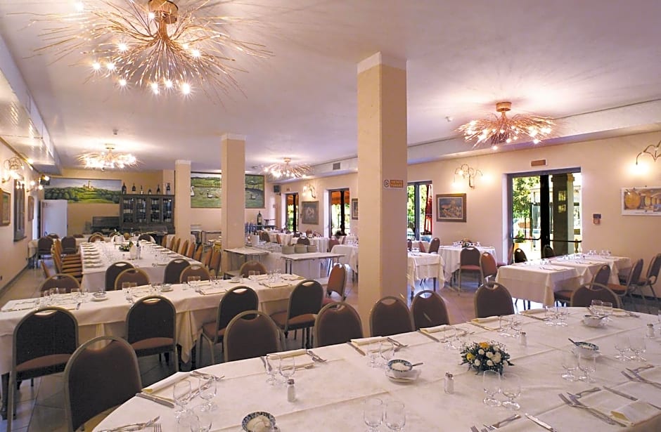 Hotel Lago Verde