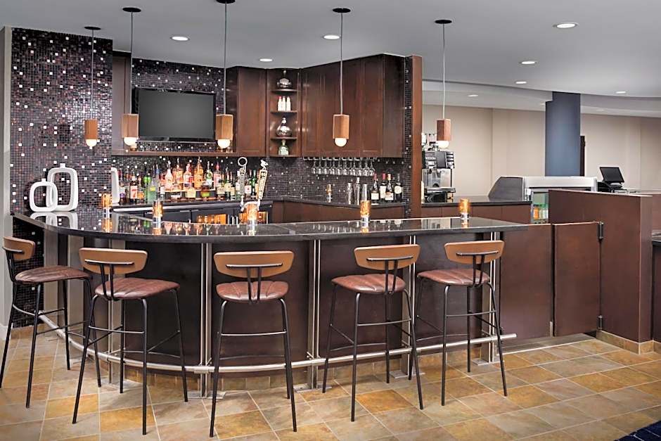 Courtyard by Marriott Keene Downtown