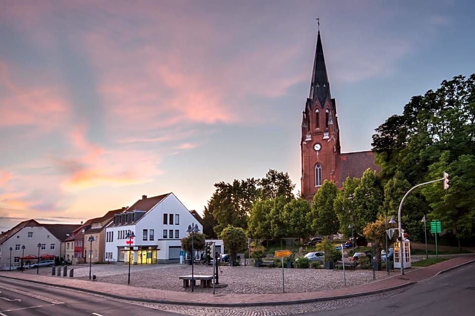 Hotel Zur Burg GmbH