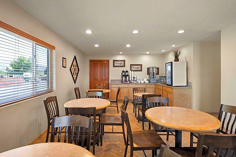 Super 8 by Wyndham Susanville