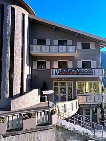Hotel Vezza Alpine Lodge & Spa