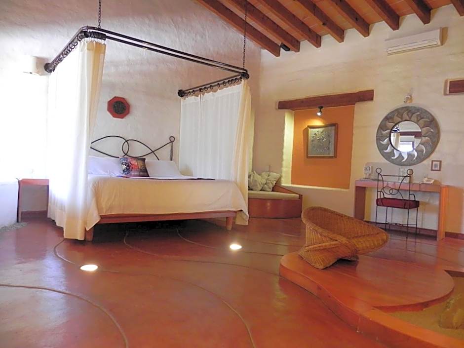 Hostal de la Luz - Spa Holistic Resort