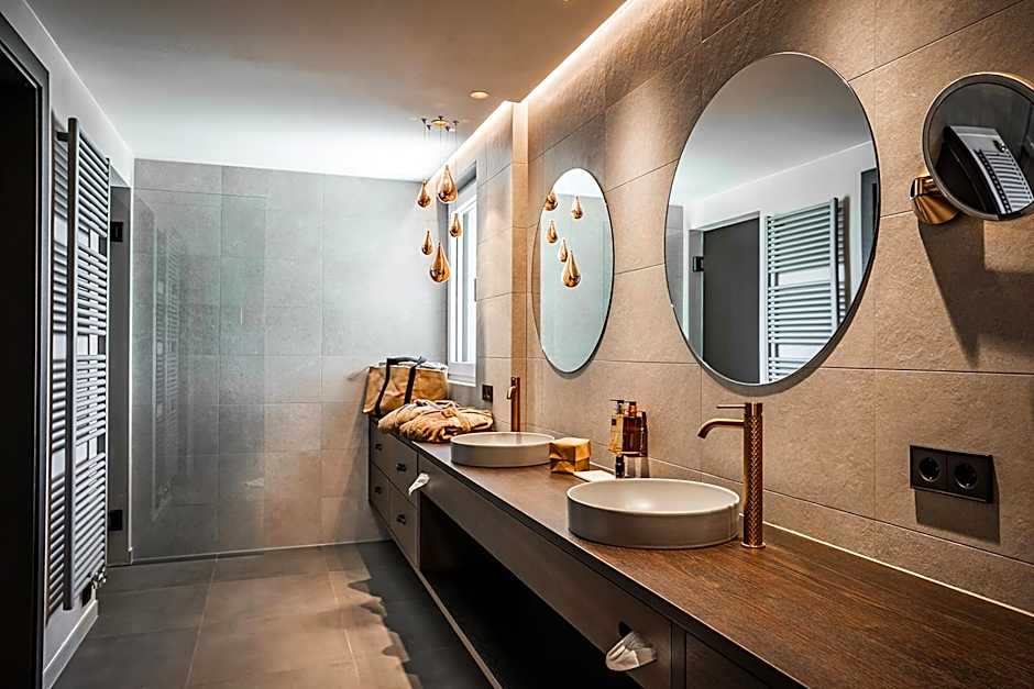 Prunner Luxury Suites - Adults Only