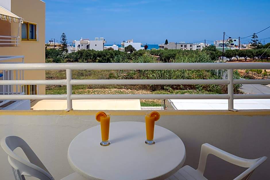 Cosmi Apts Gouves by Estia