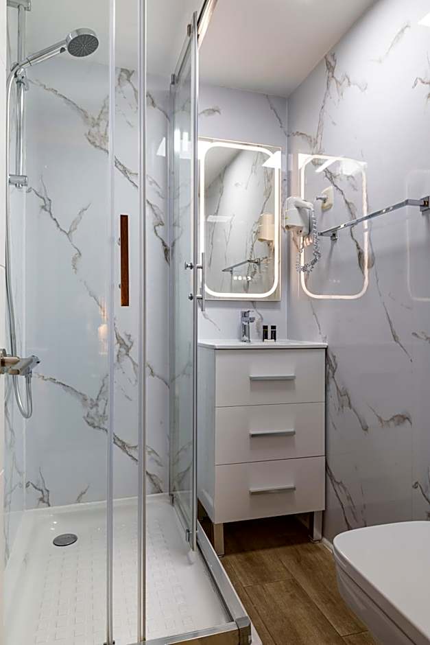 H-A San Mateo Suites