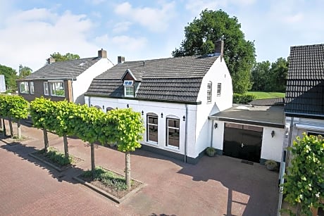 Puur & Simpel, Buitengewoon vertoeven in de Brabantse Kempen