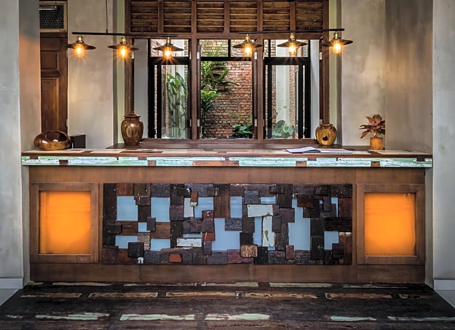 Treasures Hotel and Suites