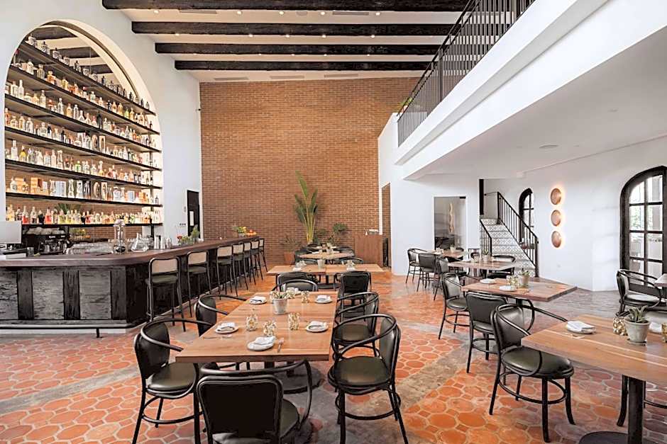 Tropicana Los Cabos, Tapestry Collection by Hilton