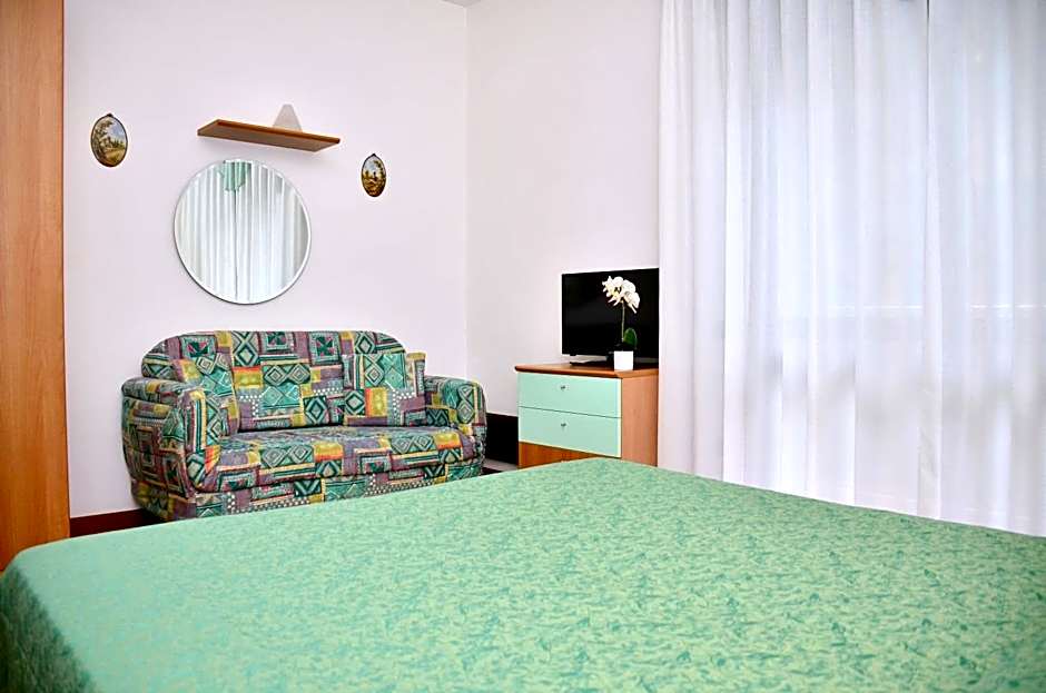 Hotel Etna