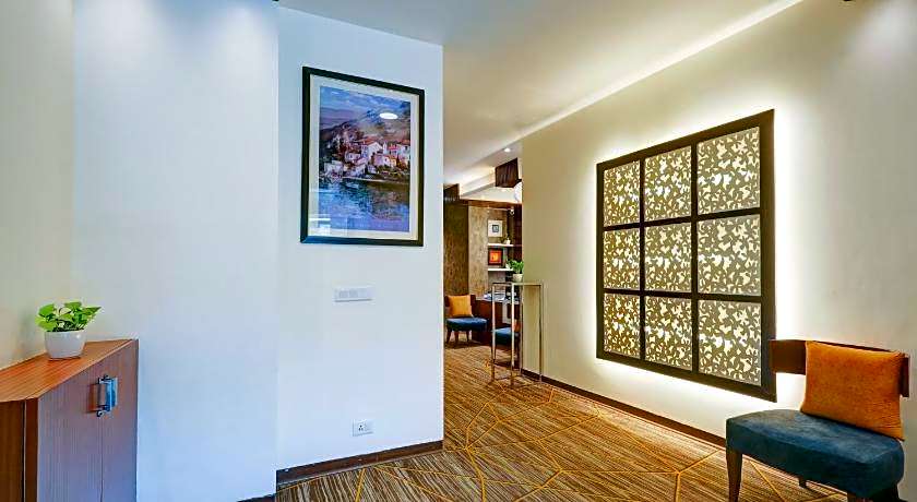 Stately Suites - Golf Course Road