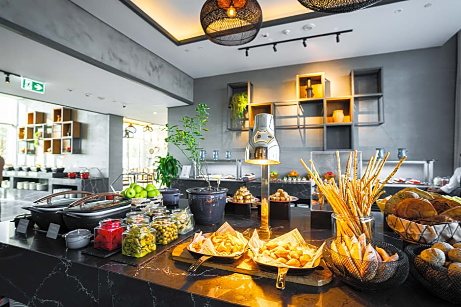 Movenpick Jumeirah Village Triangle