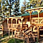 Rock Crest Lodge & Cabins