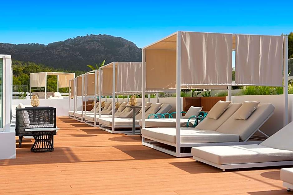 Valentin Somni Hotel & Suites