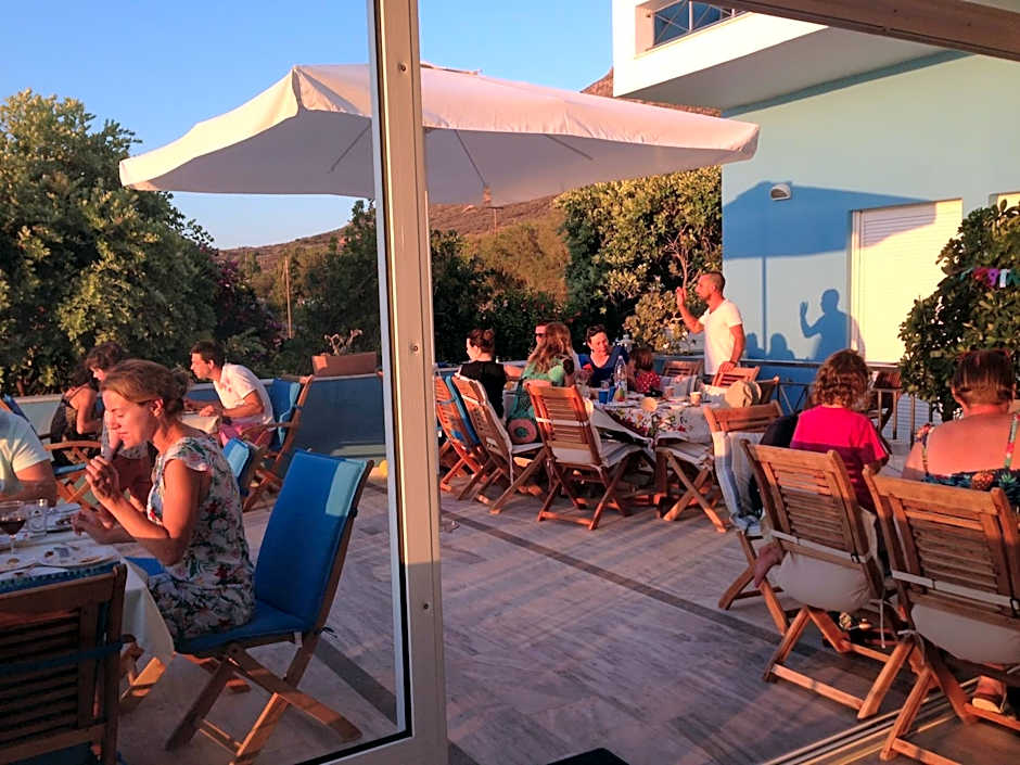 Kanakis Blue Beach Apartments