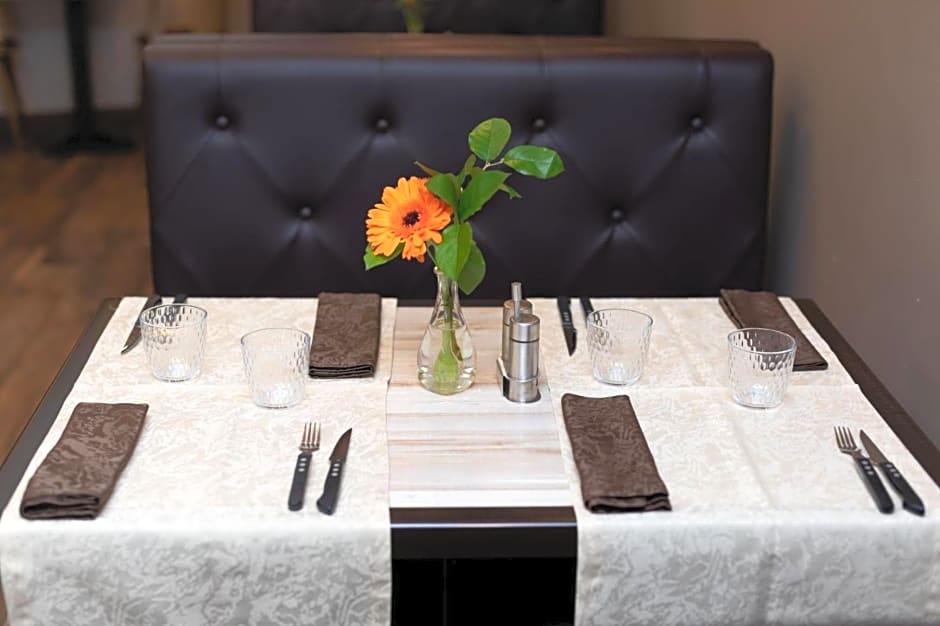 Logis-Hôtel & Restaurant LE CARNOT