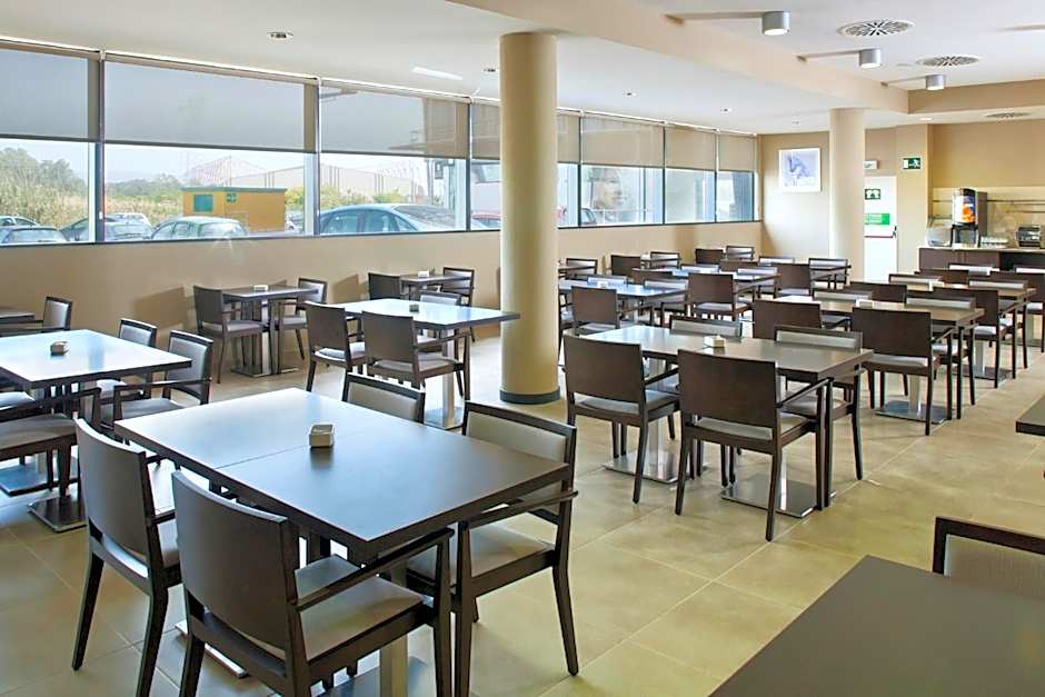 Holiday Inn Express Campo de Gibraltar-Barrios By IHG