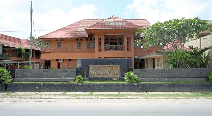 RedDoorz Plus @ Hotel Srikandi Kendari