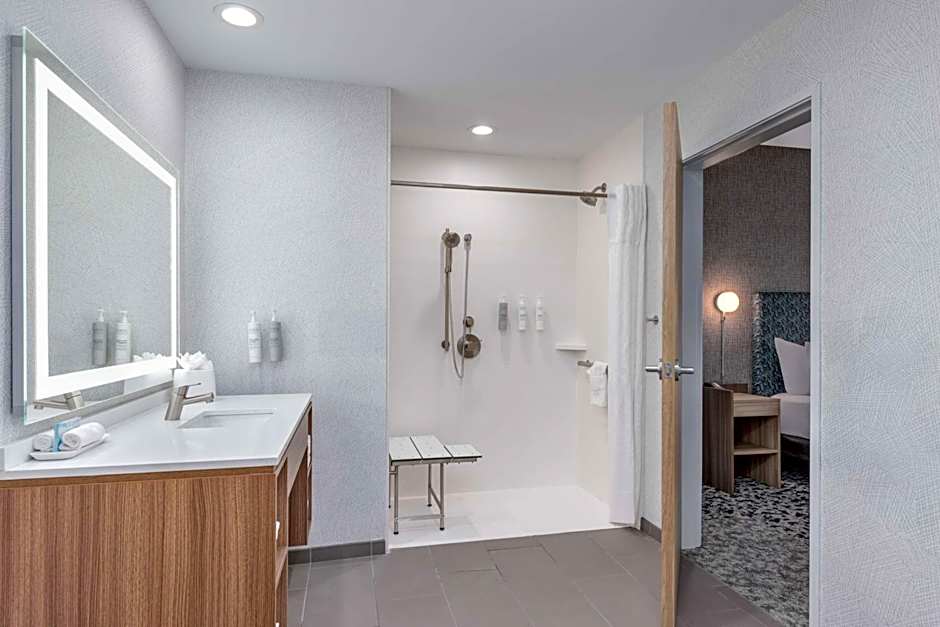Home2 Suites by Hilton Dallas I-30 Cockrell Hill
