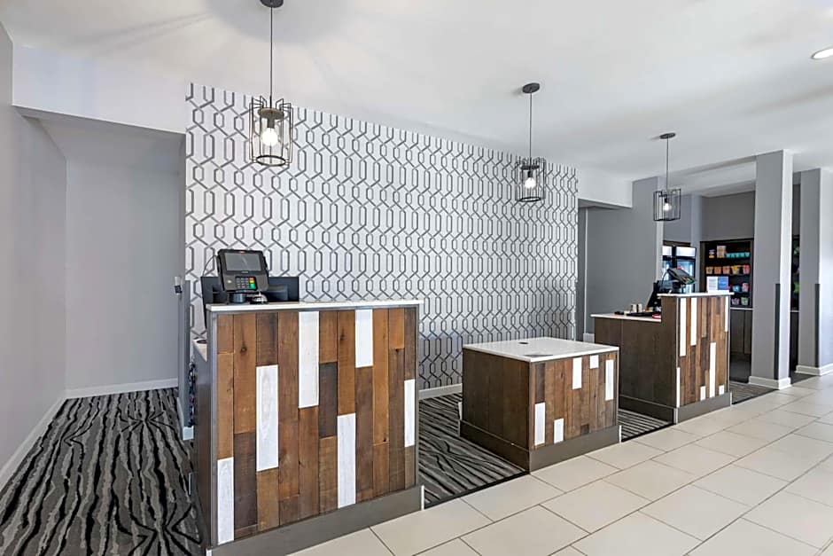 Best Western Plus Executive Residency Marion