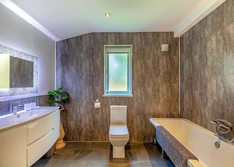 Gadlas Park Holiday Cabins