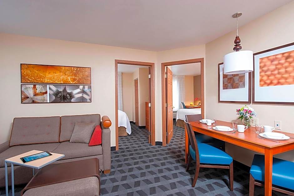 TownePlace Suites by Marriott Indianapolis Park 100
