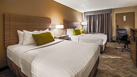 Queen Room with Two Queen Beds - Non-Smoking