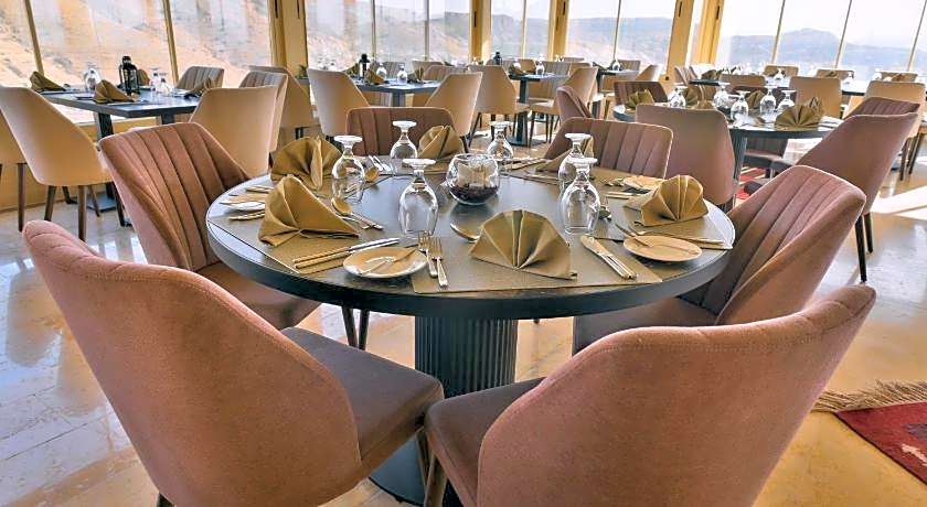 Petra Moon Hotel