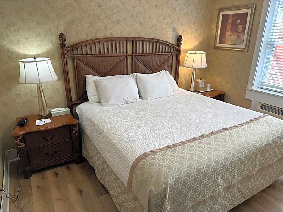 Island House Historic Vacation Rentals