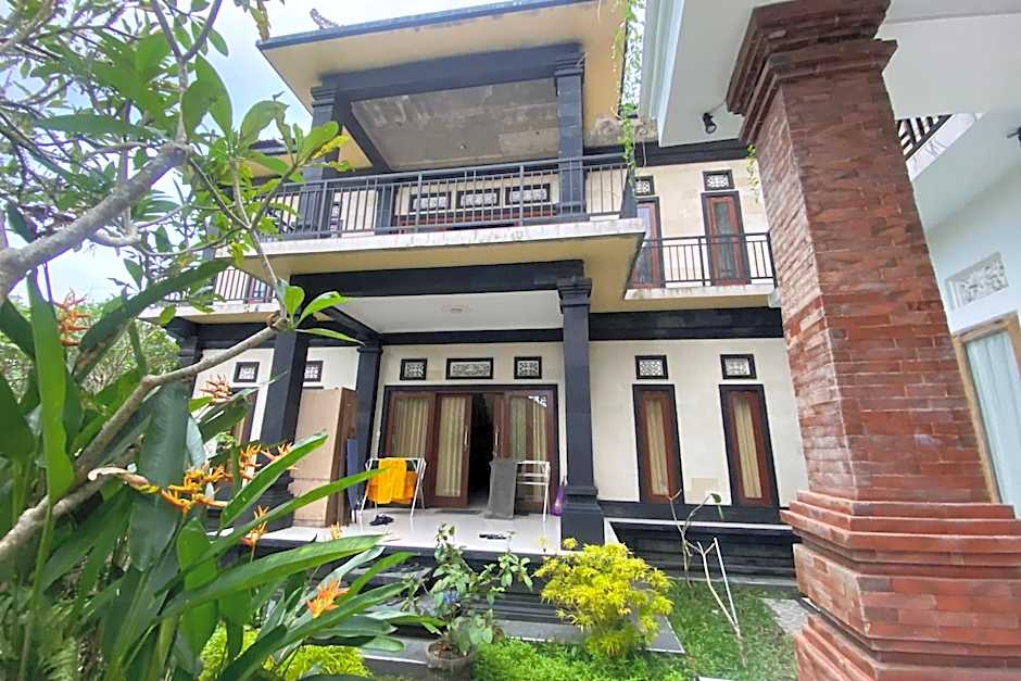 Capital O 93844 Arta Adi Homestay NearBali Zoo