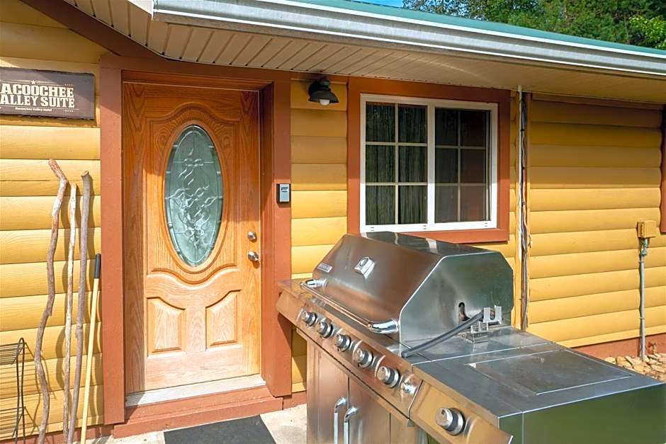 Nacoochee Valley Rentals