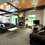 The River Condos Hot Tub Fireplace Family & Pet Friendly River Front 2 to 6 bedroom condos dock