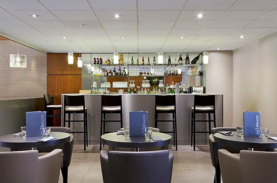 B&B HOTEL Paris 17 Batignolles