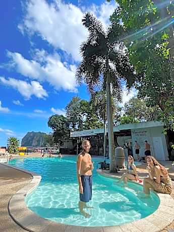 Blanco Hideout Railay - Youth Hostel 18 to 35 Only