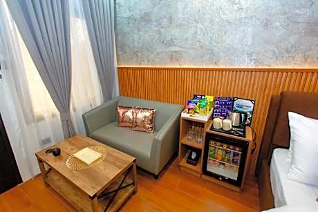 Standard Family Room