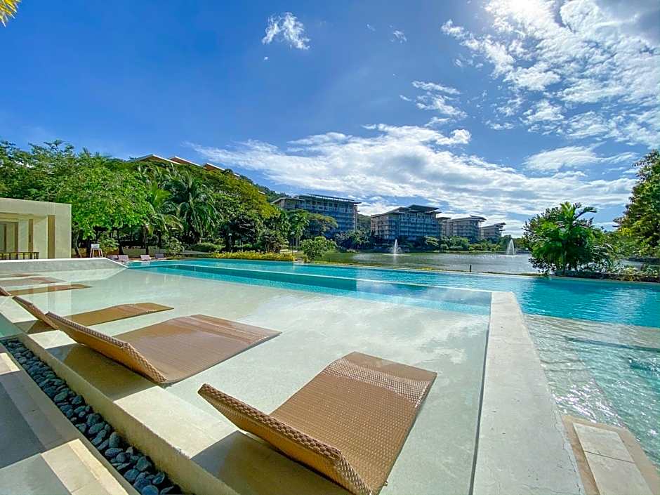 Pico Sands Hotel
