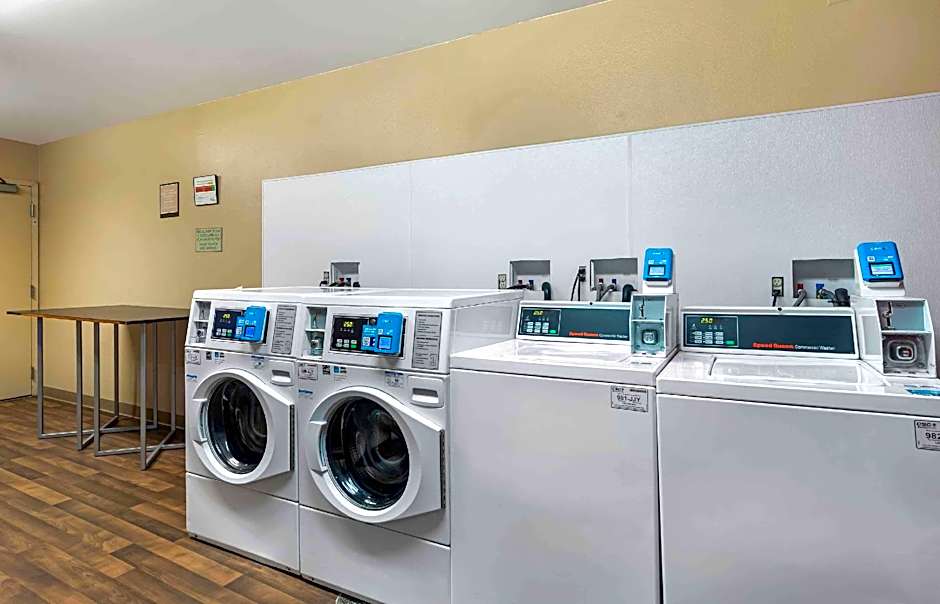 Extended Stay America Suites - Los Angeles - Long Beach Airport