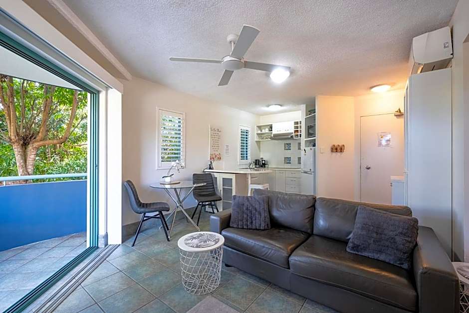 Noosa River Sandy Shores Hotel