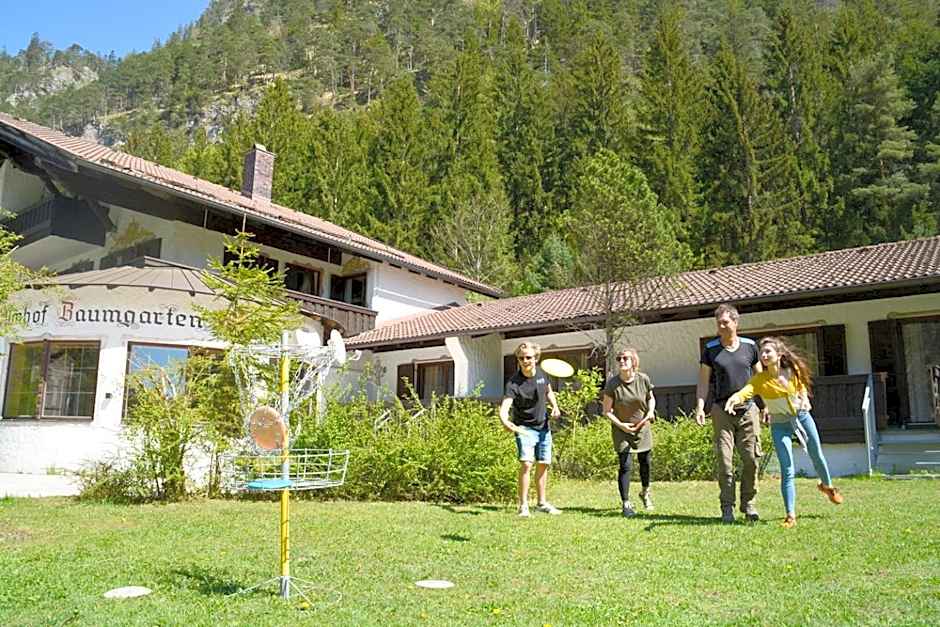 Pension Almhof Baumgarten