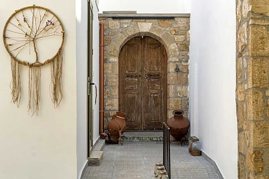 Lefka Hotel & Apartments