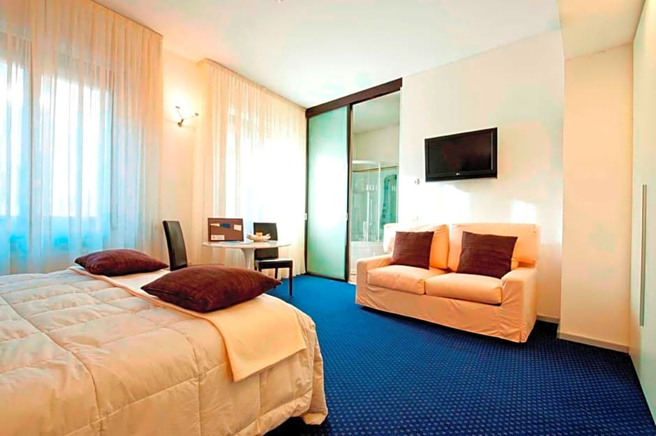 Rechigi Hotel - Adults Only