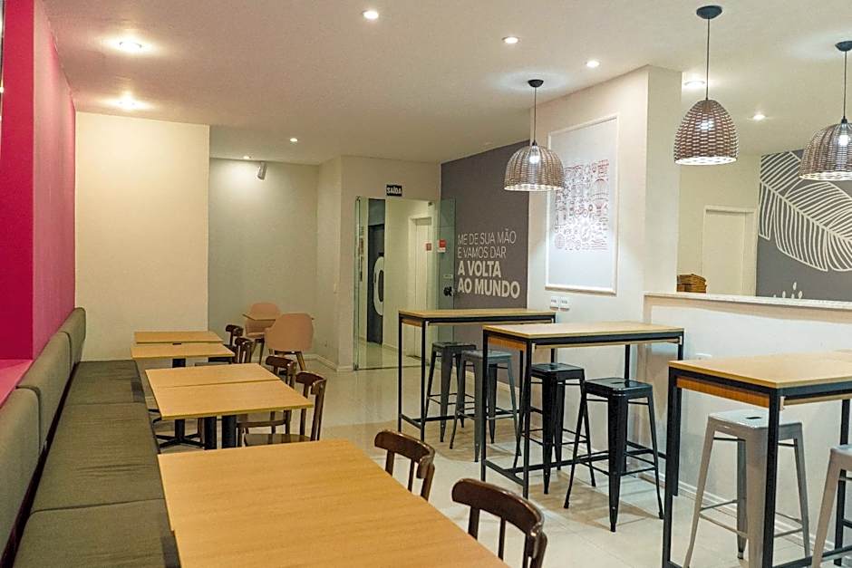 CLH Suites Domingos Ferreira