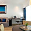 Wyndham Guayaquil, Puerto Santa Ana