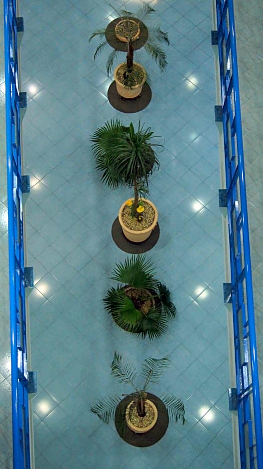 Hotel Muy
