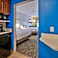 Holiday Inn Express & Suites Roswell By IHG