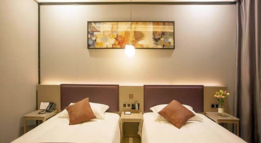 GYA Jiaxing Tongxiang City Century Avenue Hotel