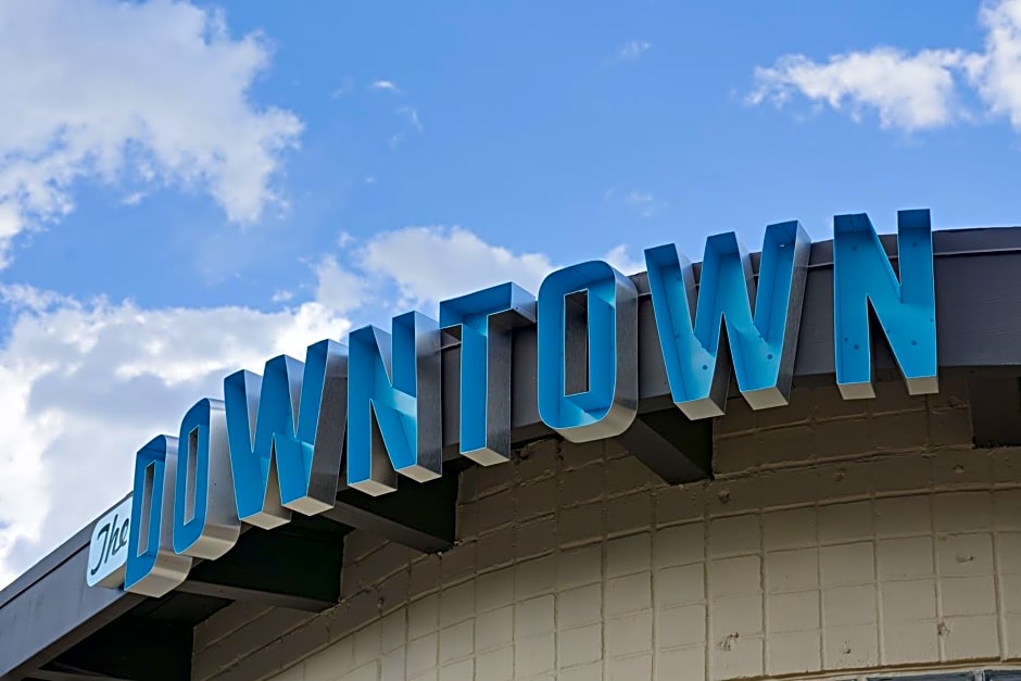 The Downtown Clifton Hotel