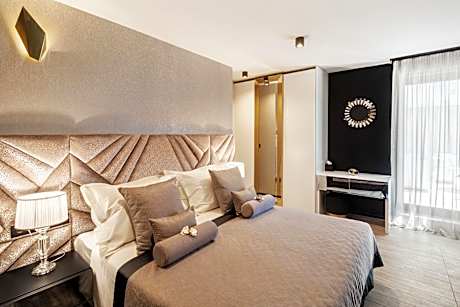 Family Suite with Sea View