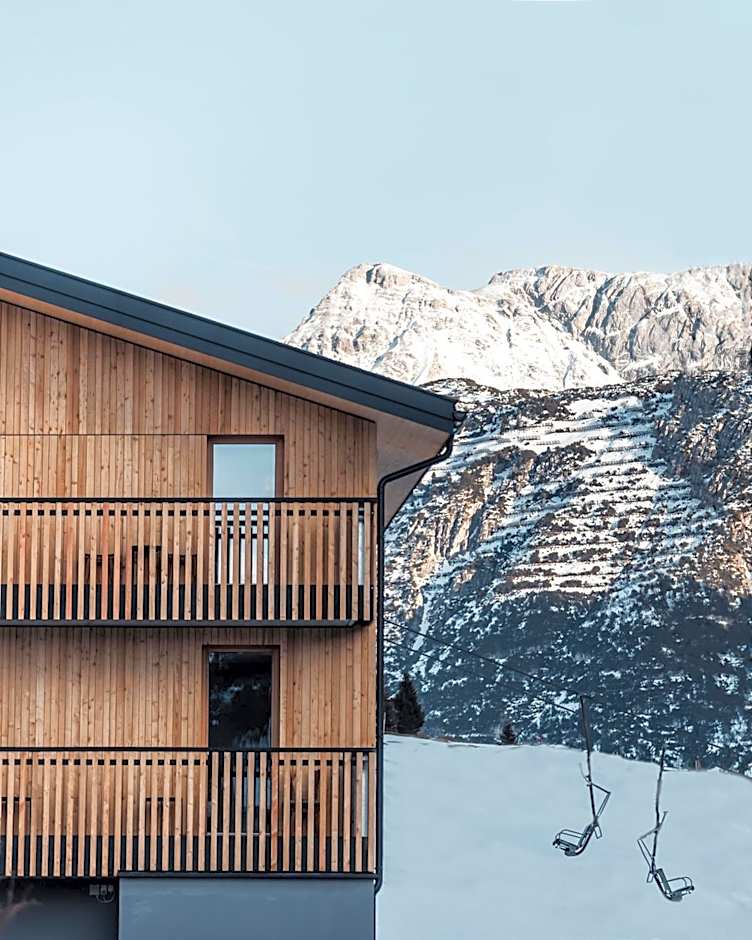 Burgi's - Adults only