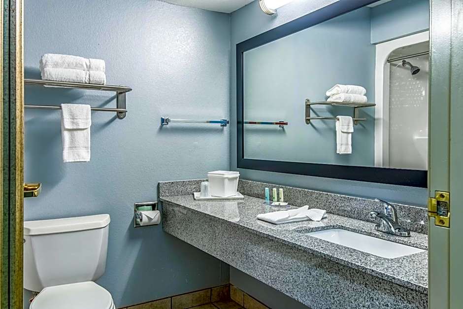 Quality Suites Maumelle - Little Rock Northwest